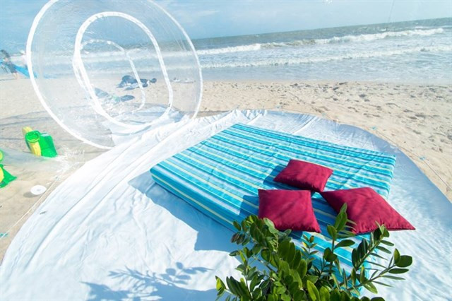 Những chiếc giường ngủ ngay ngoài trời khiến cho giới trẻ chết mê ngay khi đặt chân tới.