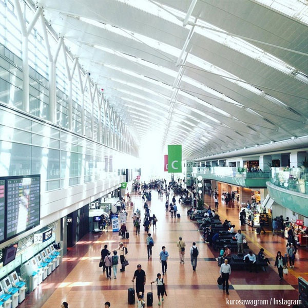 Sân bay Haneda, hay Sân bay quốc tế Tokyo (Haneda International Airport, thủ đô Tokyo, Nhật Bản) về vị trí thứ 3.