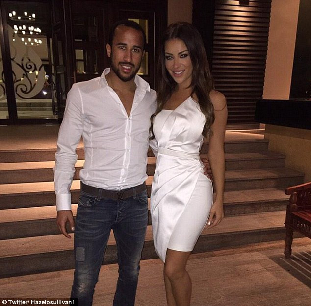 Hazel O'Sullivan và Andros Townsend bắt đầu hẹn hò với nhau vào giữa năm 2014 sau khi gặp nhau tại chương trình truyền hình Big Brother.