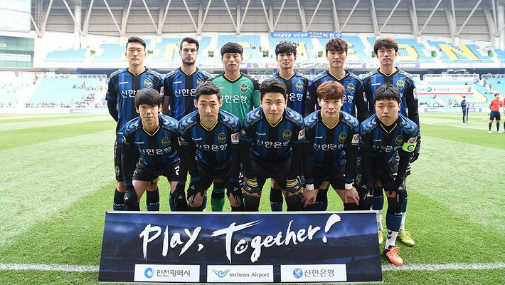 Hiện tại trong đội hình của Incheon United có 3 ngoại binh đó là Kevin Oris (Bỉ), Tomoki Wada (Nhật Bản) và trung vệ Matej Jonjic (Croatia). Trong số này Oris là cái tên đáng chú ý nhất, mùa giải 2015 anh chính là chân sút hàng đầu của đội bóng.