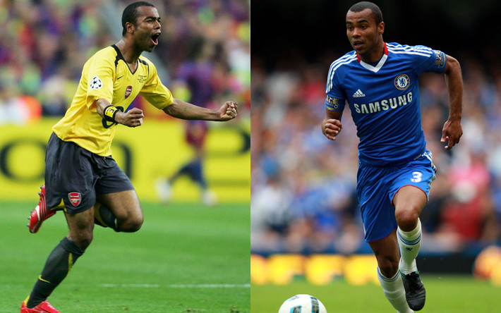 Ashley Cole từng phục vụ cho Arsenal từ mùa giải 1998 - 2006. Nhưng sau đó, hậu vệ tài năng này đã "nằng nặc" đòi rời Arsenal để tới Chelsea. Khi đó đã có một làn sóng các CĐV Arsenal đã tẩy chay Ashley Cole mỗi khi cầu thủ này xuất hiện.