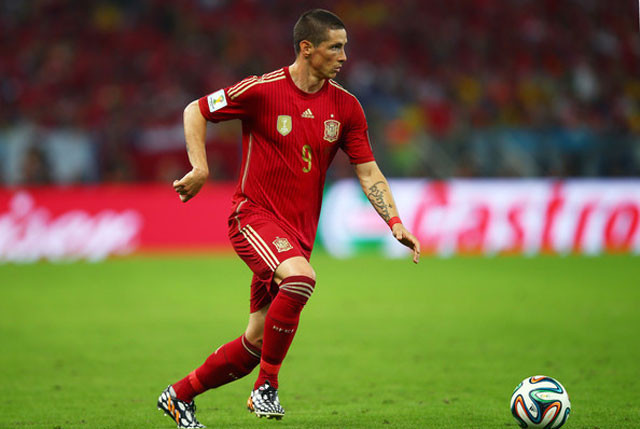 Fernando Torres là cầu thủ thi đấu rất thành công trong màu áo ĐTQG Tây Ban Nha, góp công lớn vào chức vô địch World Cup năm 2010 và Euro 2012 của đội này. Anh về Chelsea với giá 50 triệu bảng và trở thành cầu thủ đắt giá nhất lịch sử Premier League. Nhưng anh thường xuyên thi đấu mờ nhạt. Kì chuyển nhượng mùa đông 2014/2015, Torres được đội bóng cũ là Atletico Madrid đưa về.