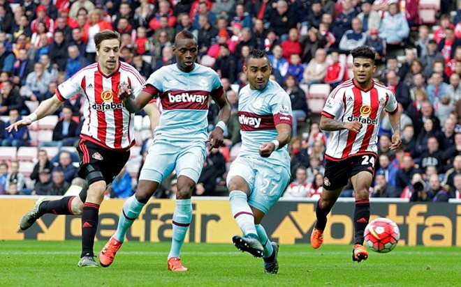 Dù là một tiền vệ chạy cánh nhưng Dimitri Payet cũng sở hữu tới 29,4% tỷ lệ dứt điểm thành bàn. Chính màn thể hiện xuất sắc của Payet giúp một đội bóng tầm trung như West Ham làm khó cho các đội bóng lớn tại Premier League 2015/2016.