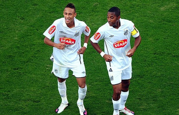 Học viện trẻ của Santos là nơi sản sinh ra Pele, Robinho và mới nhất là Neymar. CLB Brazil theo dõi các cầu thủ ngay từ lứa U11 và hướng dẫn họ suốt hành trình lên chuyên nghiệp. Santos cũng có một Trung tâm cải thiện năng lực chơi bóng chuyên giúp cải thiện thể lực cho cầu thủ mọi lứa tuổi.