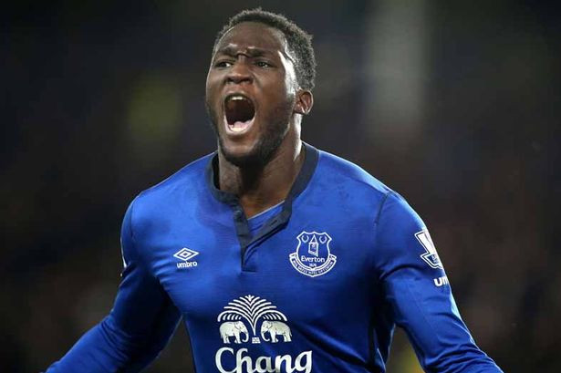 Tuy mới 22 tuổi nhưng Romelu Lukaku đang là một trong những chân sút ấn tượng nhất tại Premier League. Thể hiện lý tưởng, lối chơi mạnh mẽ, đơn giản nhưng hiệu quả nên rõ ràng anh phù hợp với Man United.