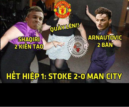 Ảnh chế hài hước trận thua 0-2 trước Stoke City của Man City là cơ hội để Man United vượt lên.