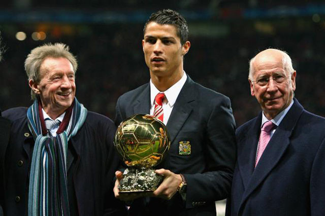 Mấy năm gần đây, Premier League luôn được xem là giải đấu hấp dẫn nhất hành tinh. Thế nhưng, họ lại thiếu đi những siêu sao hàng đầu thế giới giống như Ronaldo.
