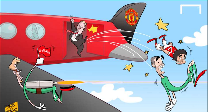 Rafael và Victor Valdes đều không nằm trong chuyến du đấu của Man United và tương lai của 2 cầu thủ này đang được đặt dấu hỏi rất lớn.