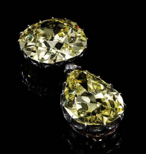Ông Brett O'Connor của hãng đấu giá Sotheby's cho biết: "Năm 1882, Hoàng tử Count Donald Hirskel von Donnersmarck đã mua những viên kim cương này vào để tặng cho công chúa La Paiva”. Ảnh: Printest.