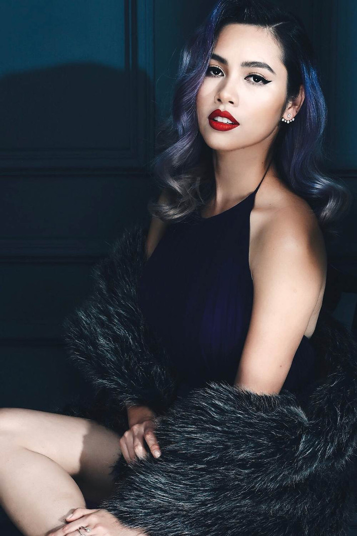 Á hậu Hoàng My là cái tên được nhiều người yêu thích tại Việt Nam. Nổi lên từ ngôi vị Á hậu 1 trong cuộc thi Hoa hậu Việt Nam 2010, nhiều năm qua Hoàng My vẫn chọn cho mình con đường trở thành một nhà hoạt động xã hội và một nhà làm phim tài năng.
