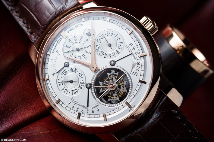 Tháng 7/2017, phiên bản ultra-limited (số lượng siêu giới hạn), Traditionelle Calibre 2253 của Vacheron Constantin cũng có mặt tại Việt Nam. Ảnh: BEXSONN.