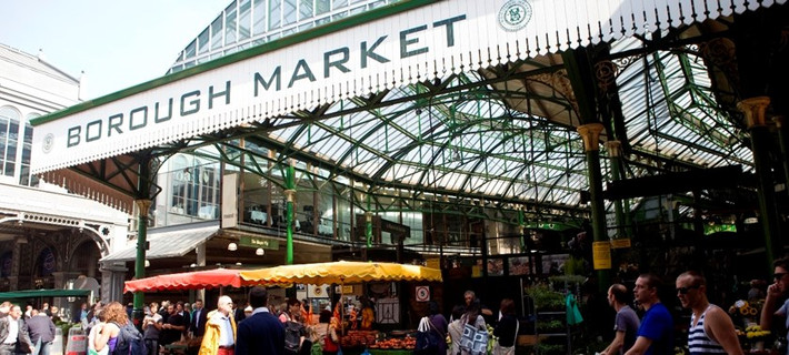 Với hơn 250 năm thành lập, chợ Borough (London) được xem là chợ thực phẩm chợ độc đáo và lâu đời nhất tại Anh. Ảnh: Euan's Guide.