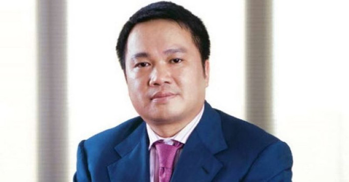 Không kém cạnh vợ đại gia khác, bà Nguyễn Thị Thanh Thuỷ - vợ tỷ phú Hồ Hùng Anh hiện nắm giữ hơn 5,6 triệu cổ phiếu MSN và hơn 174 triệu cổ phiếu TCB, đem về cho bà 3.800 tỷ đồng.
