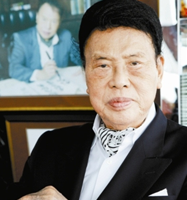 Cũng bởi hành động thiện nguyện này mà tỷ phú Trung Quốc thêm một lần nữa "trắng tay".