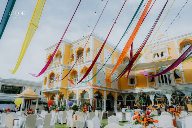Toà nhà này từng thuộc về doanh nhân Khải Silk và từng được đầu tư tận 30 triệu đô để xây dựng.