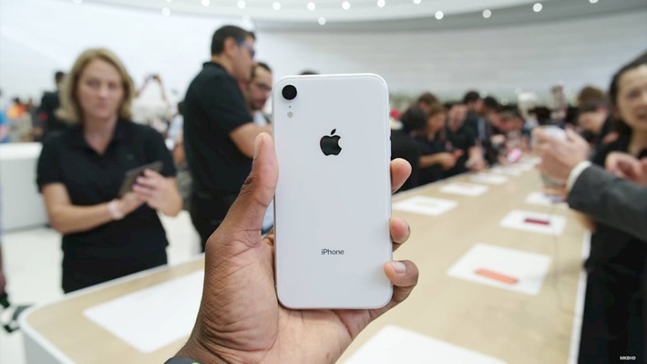 iPhone XR phiên bản màu trắng