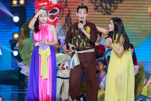 Trang phục cosplay các nhân vật liên quan đến truyền thuyết dân gian như chú cuội, chị Hằng, thỏ ngọc, cây đa.. đều được quan tâm. Ảnh: Dân Việt.