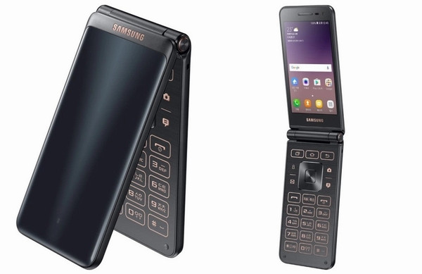 Samsung cho biết, điện thoại này có phần widget được cải tiến cho phép người dùng xem số liệu sử dụng của họ và kiểm tra trên màn hình Home. Người dùng cũng có thể cấu hình kích cỡ phông chữ và biểu tượng ứng dụng và cài sẵn 15 nhạc chuông.