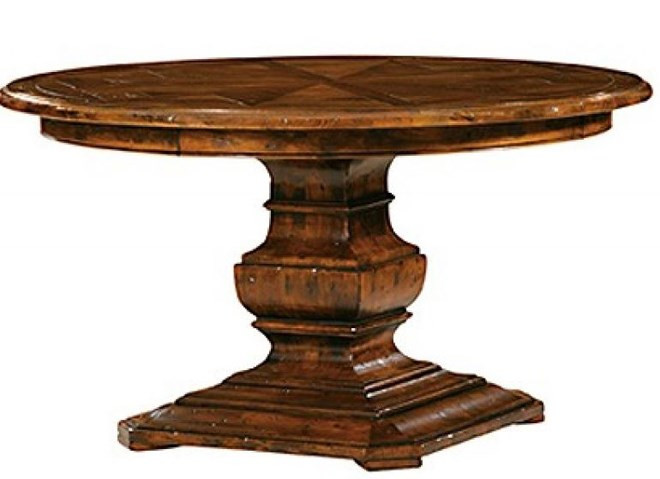 Chiếc bàn ăn Rue de Bac Round Dining Table của hãng đồ gỗ Hekman trị giá 3,240 triệu USD (trên 71 tỷ đồng).