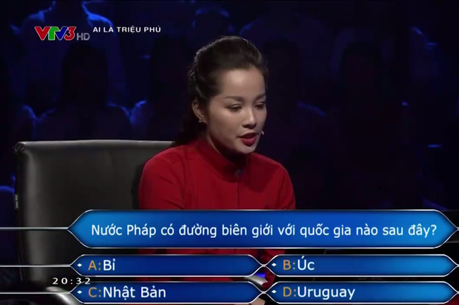 Ngôi sao Nhật Ký Vàng Anh – Minh Hương cũng từng khiến khán giả bất ngờ khi do dự trong một câu hỏi địa lý đơn giản trong Ai Là Triệu Phú: “Nước Pháp có đường biên giới với quốc gia nào sau đây? Bỉ, Úc, Nhật Bản, Uruguay.” Người đẹp sau đó nhận được sự trợ giúp của người thân là “Bỉ” nhưng vẫn ngô nghê hỏi lại: “Bỉ hay Úc” mặc dù Úc và Pháp có khoảng cách địa lý rất xa nhau.