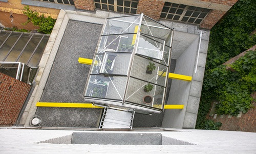 Khu vườn lơ lửng nhìn từ trên cao. Nguồn ảnh: Archdaily.