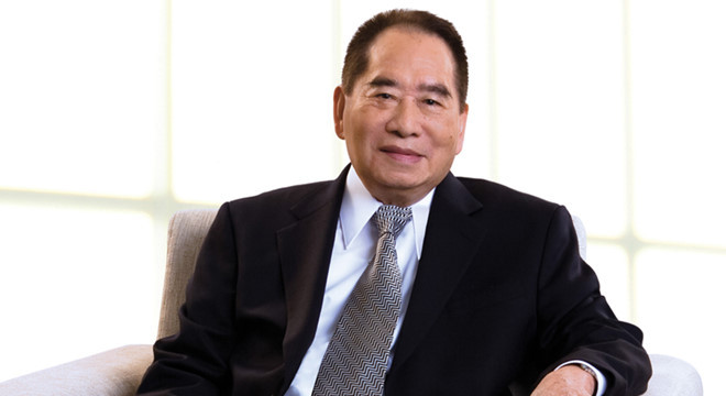 Theo xếp hạng của Forbes, tỷ phú Henry Sy sở hữu khối tài sản trị giá 19 tỷ USD, là người giàu có thứ 52 thế giới. Ông giữ vững vị trí người giàu nhất Philippines trong suốt 11 năm qua. Ảnh: Forbes.
