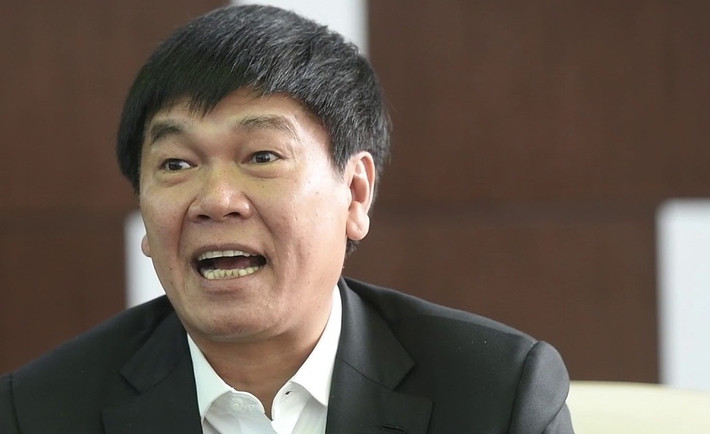 Vốn được biết đến là đại gia thành công và giàu có nhất ngành thép Việt Nam nhưng ông Trần Đình Long - Chủ tịch Tập đoàn Hòa Phát cũng nhảy sang mảng chăn nuôi lợn. Ảnh: Zing.