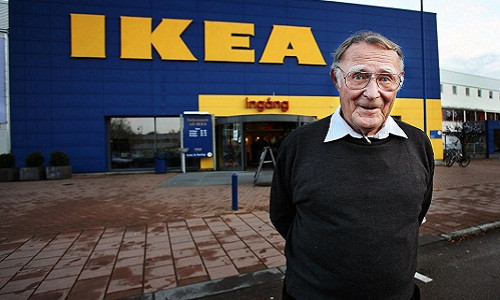 Từ 2005 - 2010, tỷ phú Kamprad lọt vào danh sách 10 tỷ phú giàu nhất thế giới của Forbes với tài sản 28 tỷ USD. Trong đó, hai lần Kamprad đứng vị trí thứ 4. Ảnh: Aftonbladet.
