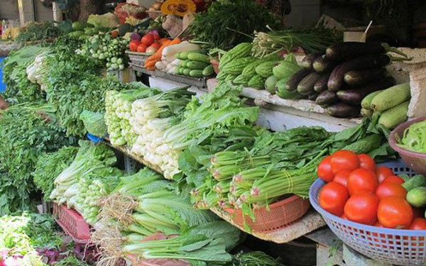 Rau xanh được cho là mặt hàng có nguy cơ tăng giá mạnh nhất sau Tết Nguyên đán. Mức tăng dự đoán có thể gấp 2,3 lần so với ngày thường. Ảnh: Kinhtedothi.