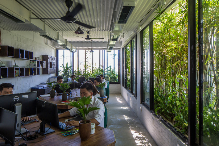 Khung cảnh thiên nhiên như xua đi mọi cảm giác mệt mỏi trong công việc. Nguồn ảnh: Archdaily.