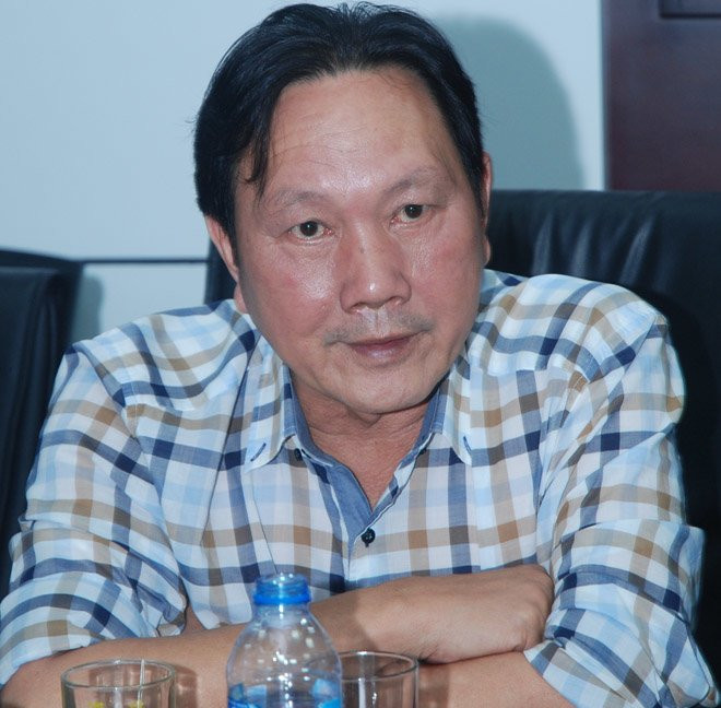 Ông Dương Ngọc Minh được biết đến là một đại gia thủy sản. Năm 1984, ông được bổ nhiệm vào vị trí Giám đốc công ty Đông lạnh Hùng Vương, một doanh nghiệp nhà nước tại quận 6, TP HCM.