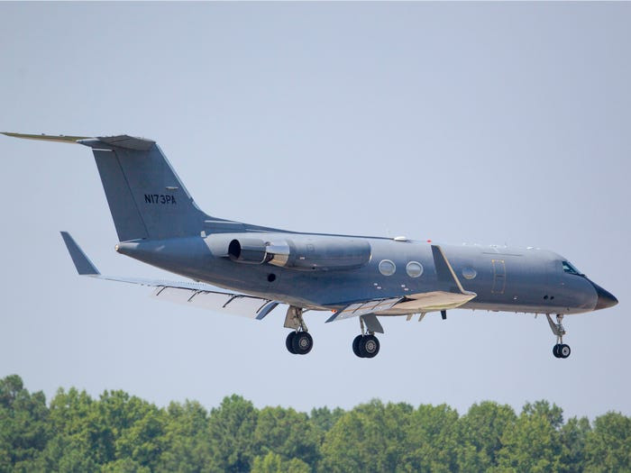 Gulfstream III là máy bay phản lực thương mại được sản xuất tại Savannah, bang Georgia (Mỹ), thiết kế như một biến thể cải tiến của Grumman Gulfstream II.