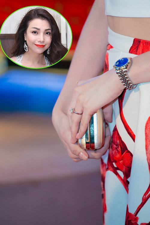 Nhẫn kim cương tiền tỷ của Trà Ngọc Hằng được bạn trai tặng. Ảnh: Dân Việt.