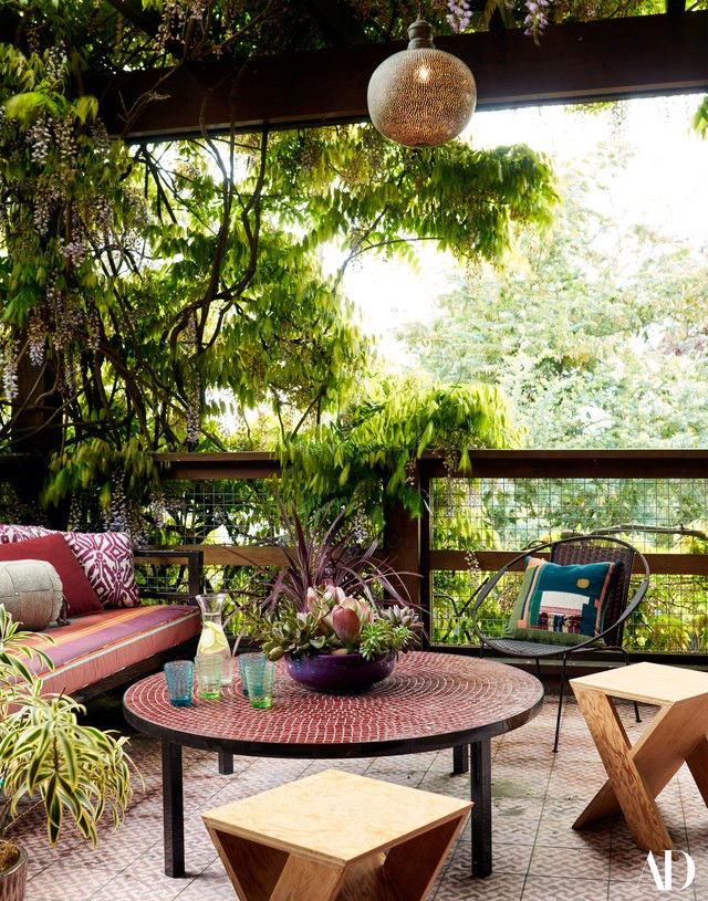Sân thượng là không gian thư giãn của gia chủ. Nguồn ảnh: Architecturaldigest.