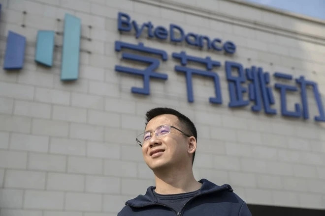 Năm 2021, tỷ phú Trung Quốc từ chức CEO của ByteDance. Ông nói rằng thiếu một số kỹ năng cần thiết để trở thành một nhà quản lý lý tưởng. Ông muốn giúp công ty tốt hơn trong vai trò không liên quan trực tiếp đến quản lý con người. Ảnh: China Daily.