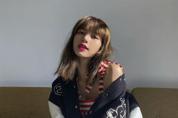 Với hơn 95 triệu người theo dõi trên Instagram, Lisa kiếm được khoảng 200.000 USD (tương đương 4,7 tỷ đồng) cho mỗi bài đăng trên mạng xã hội. Ảnh: Bangkok Post
