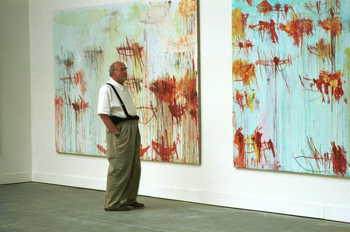 Đơn cử như những bức tranh có giá hàng chục triệu đô của hoạ sĩ đương đại Cy Twombly (1928-2011). Ảnh: NY Times
