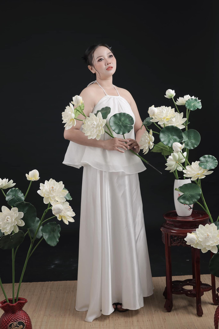 Sự thay đổi về ngoại hình này đã khiến "cô hai báo" nhận được rất nhiều thiện cảm.