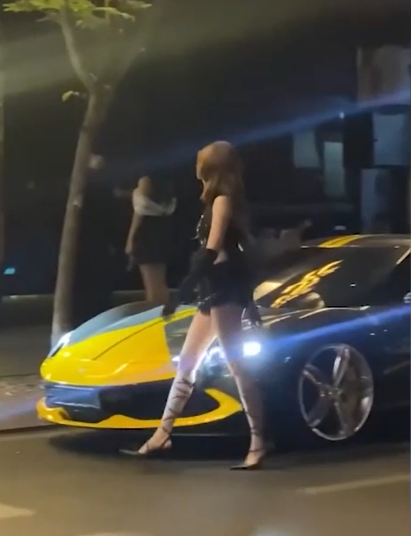 Đông đảo cư dân mạng dành lời khen ngợi cho nhan sắc, vóc dáng và thần thái thu hút của người đẹp này.