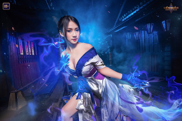 Nếu theo dõi Như Lê, chắc hẳn các game thủ vẫn còn nhớ về bộ ảnh mà cô hóa thân thành vị tướng Natalya của tựa game quốc dân Liên Quân Mobile.