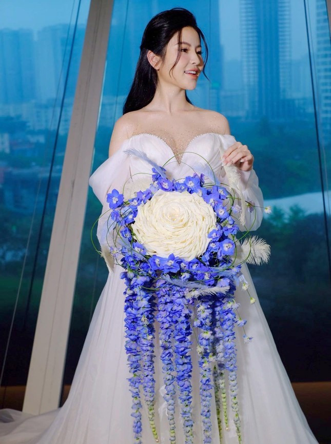 Quang Hải và Thanh Huyền vẫn là cặp đôi đình đám trong làng bóng đá Việt Nam nhiều năm qua.