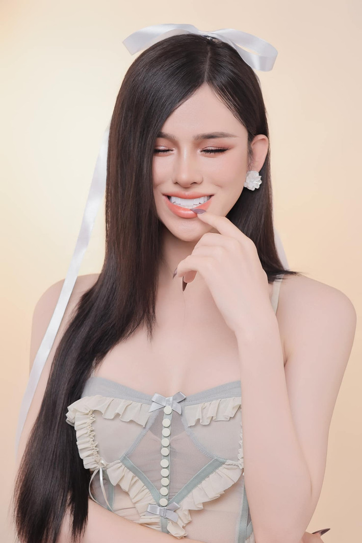 Kênh TikTok của Mẫn Nhi cũng chuẩn bị đạt 2 triệu lượt theo dõi, cho thấy sự ủng hộ to lớn từ CĐM dành cho cô nàng ở thời điểm hiện tại.