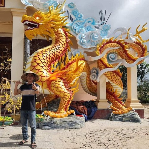 Theo thông lệ hằng năm, cứ đến thời điểm giáp Tết Nguyên đán, dân mạng lại náo nức chiêm ngưỡng linh vật của các địa phương. Mới nhất, nhiều người không khỏi xuýt xoa hình ảnh về linh vật Rồng năm Giáp Thìn 2024 tại Quảng Trị.