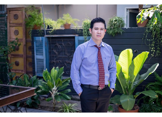 Vài năm sau, trong một chuyến đi vào Nam rất tình cờ cùng những người bạn, Phạm Văn Tam đã bén duyên với mảnh đất Sài Thành. Từ đó, cậu thanh niên 22 tuổi bắt đầu hành trình lập nghiệp nhiều gian truân.
