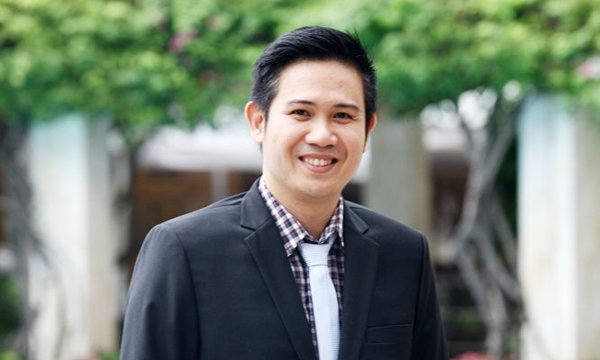 Những năm 2000, nắm bắt nhu cầu sử dụng Tivi tăng nhanh, kéo theo sự sôi động của thị trường linh kiện điện tử, Phạm Văn Tam quyết định chọn Nhật Tảo, chợ điện tử lớn nhất Thành phố Hồ Chí Minh khi đó để bắt tay vào khởi nghiệp.