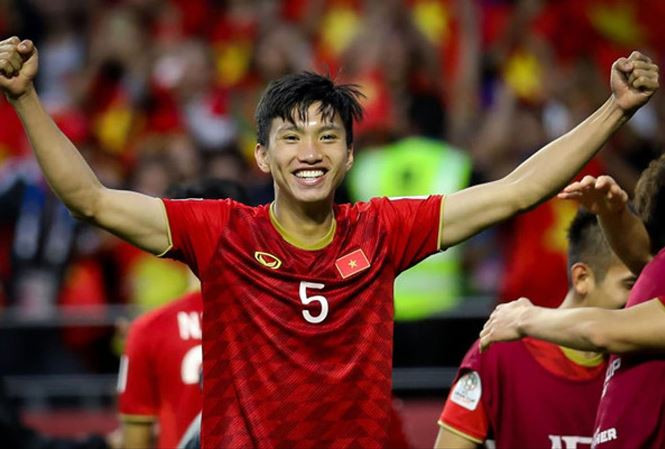 Những ngày qua, thông tin Đoàn Văn Hậu được CLB Austria Wien (Áo) hỏi mua với mức giá lên tới gần 1 triệu USD khiến dư luận xôn xao.
