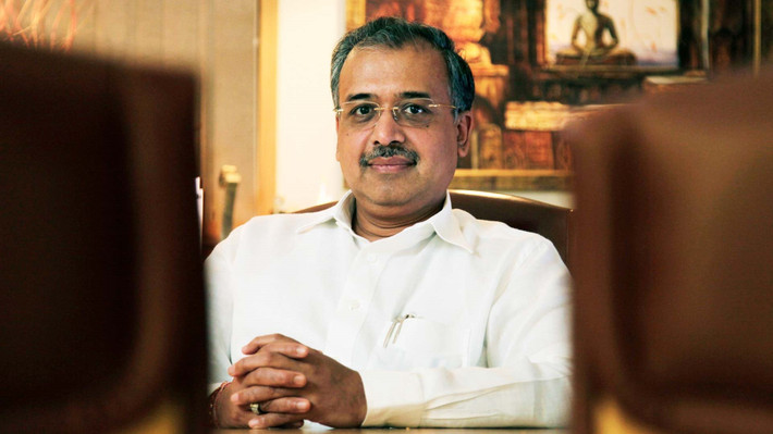 Bà Vibha, vợ tỷ phú Dilip Shanghvi, cũng có lối sống đơn giản. Người ta từng thấy bà đi chợ bằng xe 3 bánh tự động. Ảnh: The Investor