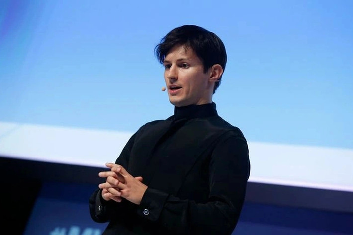 Dẫn thông tin từ kênh TF1 của Pháp, tờ Guardian cho biết, Pavel Durov - đồng sáng lập tỷ phú và CEO ứng dụng nhắn tin Telegram, đã bị bắt tại sân bay Bourget ngoại ô Paris vào tối 24/8. Ảnh: CNBC