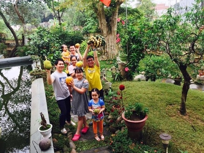 Trọng Tấn ưu tiên không gian xanh mát, thay vì đầu tư nội thất xa hoa. Ảnh: FBNV
