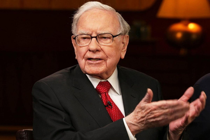 Nhà đầu tư huyền thoại Warren Buffett là người có tầm ảnh hưởng lớn trên thế giới nhưng ít ai biết ông từng trượt Trường Đại học Kinh doanh thuộc ĐH Harvard. Ảnh: Getty